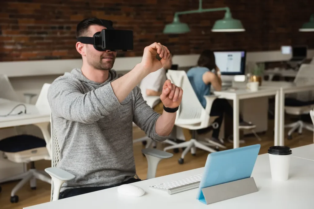 male-executive-using-virtual