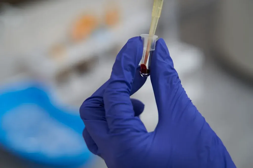 nurse-working-with-medical