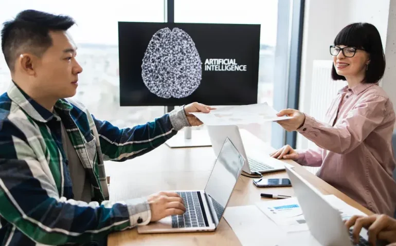 coworkers-collaborating-on-artificial-intelligence