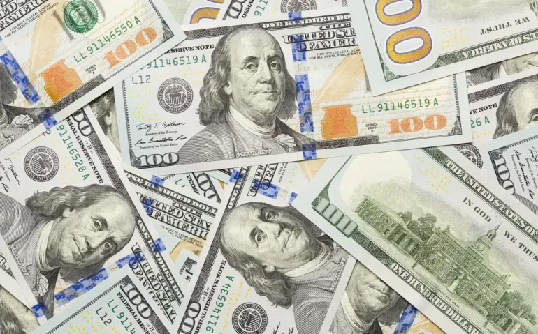 random-angled-layer-of-the-new