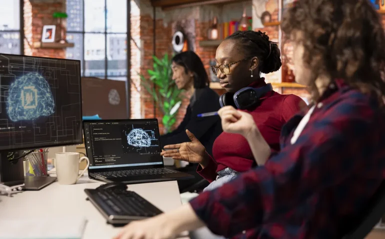 teamworking-startup-technicians